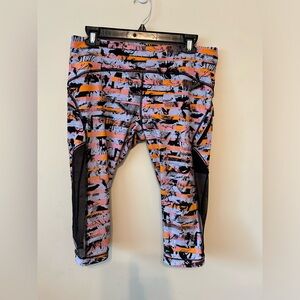 Lululemon Sun Runner‎ Crop Leggings Size 10